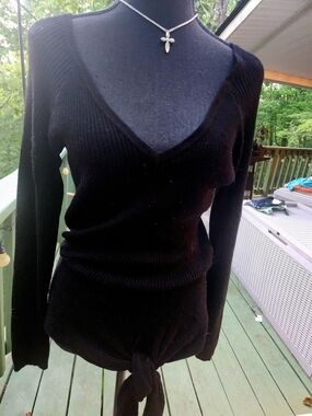 $10 If Bundled. VENUS Black Ribbed V-Neck Tie-Front Sweater